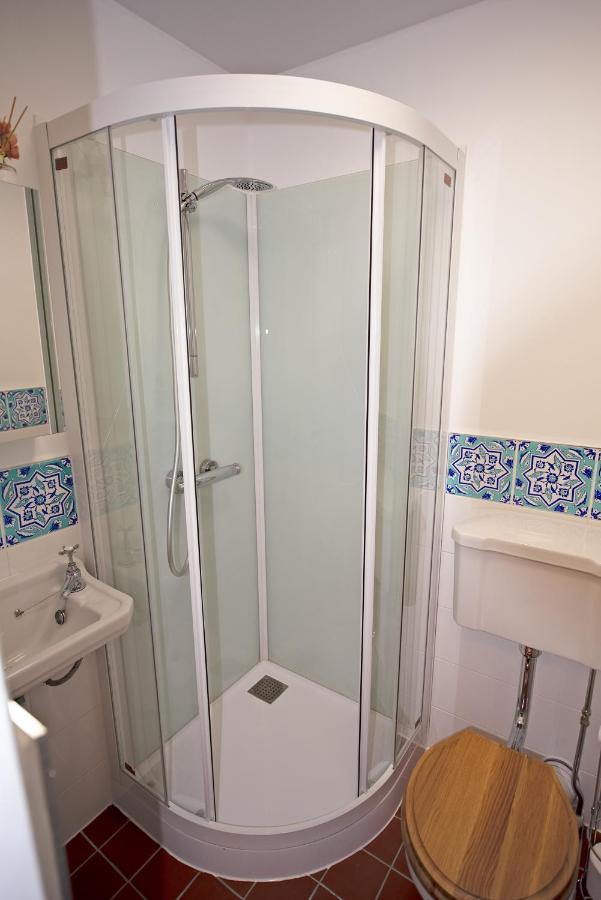 Cosy One Bedroom Flat In City Center EDI Eksteriør bilde