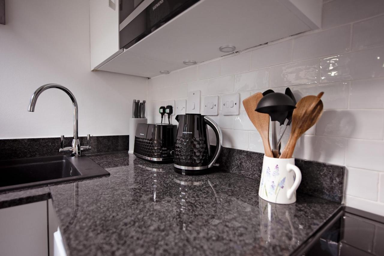 Cosy One Bedroom Flat In City Center EDI Eksteriør bilde